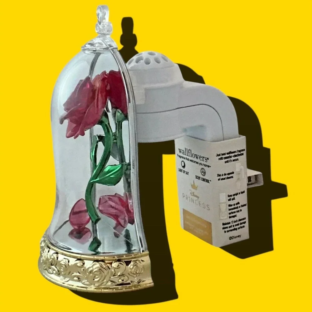 Bath & Body Works‎ DISNEY PRINCESS BELLE ROSE Wallflower NIGHTLIGHT Plug-In - Picture 2 of 2